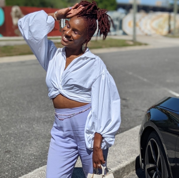 MEET THE POSHER - Picture 4 of 8